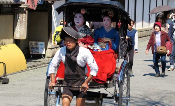 Japan-rickshaw-ride
