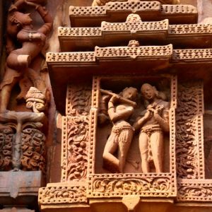Carved stone figures at Parsurameswara Temple