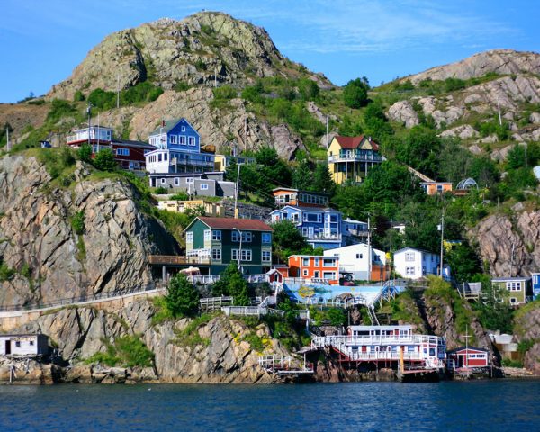 Colourful-houses-located-on-the-hill-Newfoundland