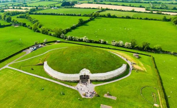 Newgrange prehistoric monument Ireland